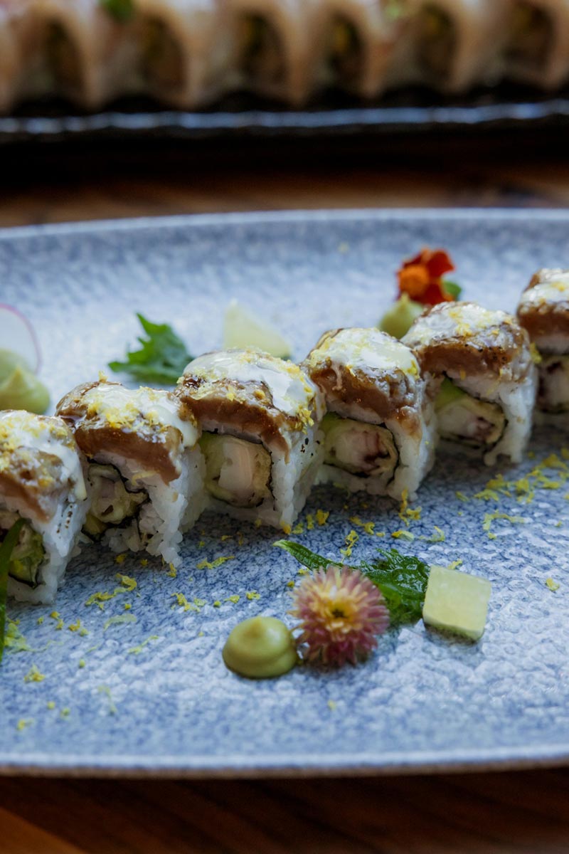 BLU Restaurant & Lounge